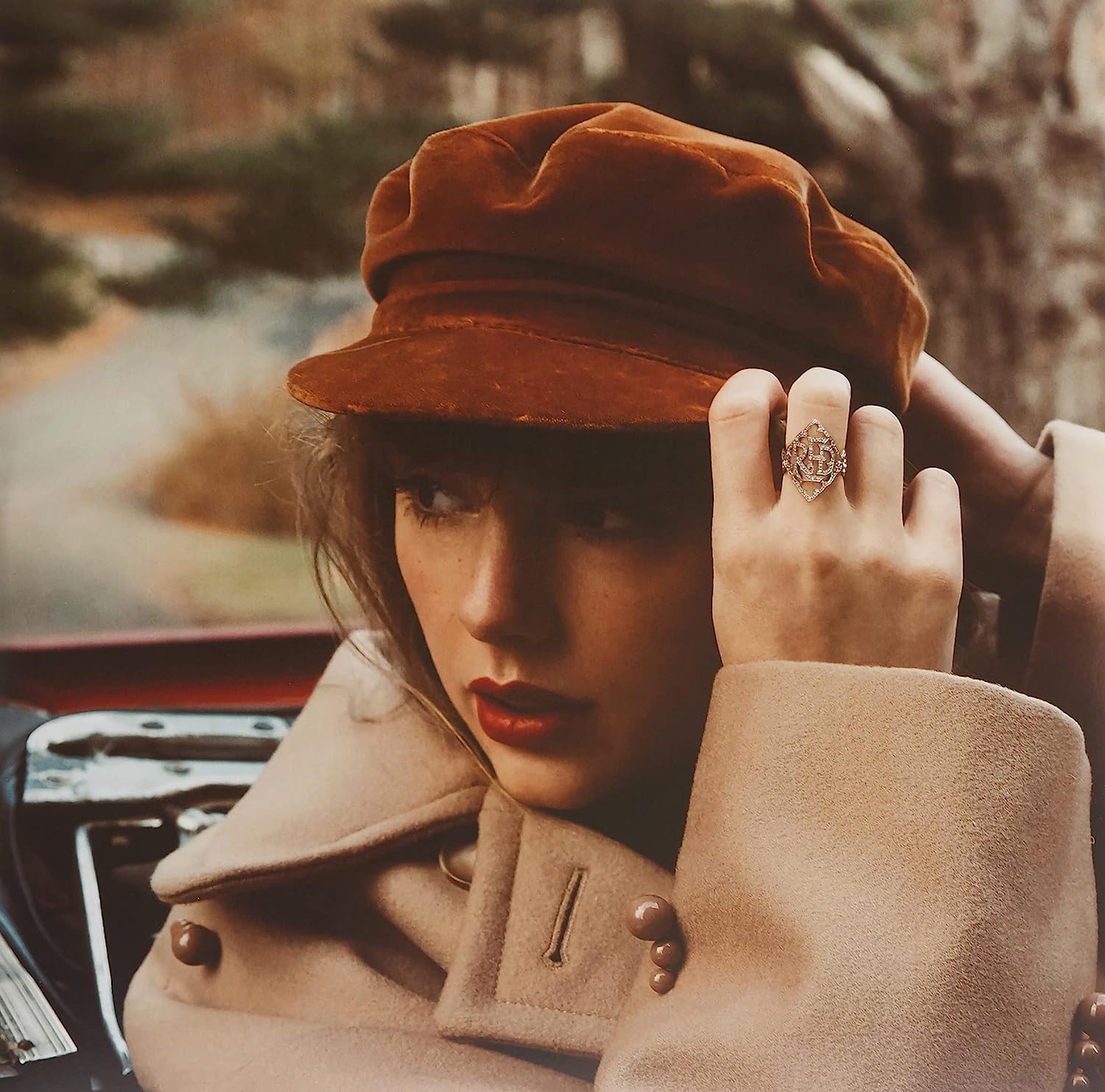 2012_Red_Taylor's_Version.jpg